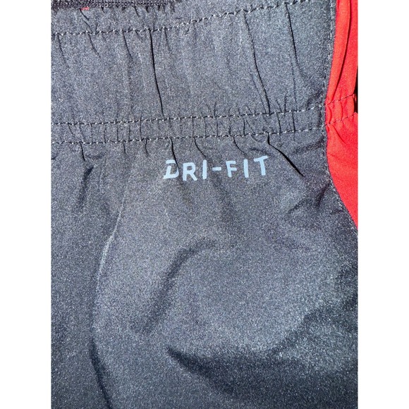Nike Dri Fit Mens Athletic Shorts Black Red Nylon Running Gym Workout Size XL - Picture 4 of 9